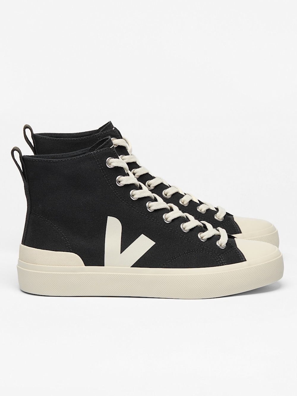 VEJA WATA II CANVAS BLACK PIERRE IN CREAM ACCENTS - UNISEX W9 / M7